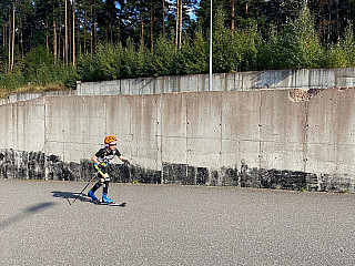 077_Z4baBVRJurY
